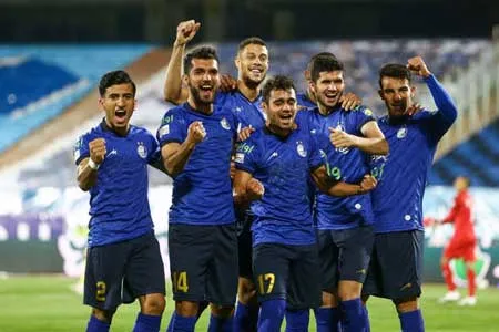 آش «پشت‌ پای» استقلال برای سربازها / فاصله با پرسپولیس پنج امتیاز شد