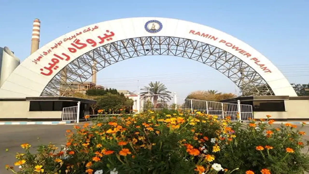 انجام عملیات جت پرشر ۱۰۰هزار لوله کندانسور‌های نیروگاه رامین
