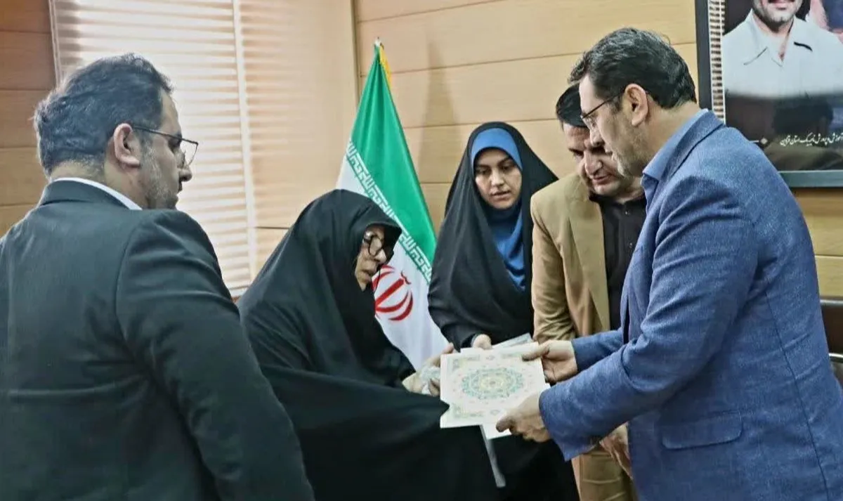 نقش بانوان کارمند در ارتقای سرمایه انسانی آموزش و پرورش بی‌بدیل است