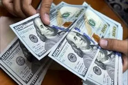 روند نزولی نرخ ارز در بازار؛ دلار ۲۴ هزار و ۱۸۰ تومان است