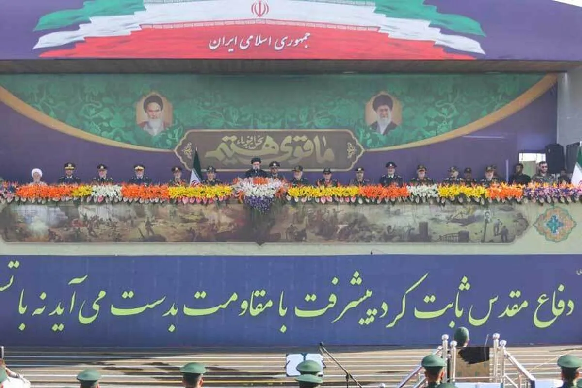 حضور نیروهای ما در منطقه و خلیج فارس امنیت ساز است