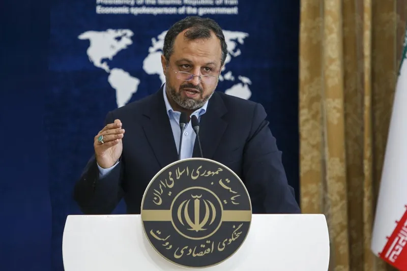 سخنگوی اقتصادی دولت: نوسانات ارزی هیچ نفعی برای دولت‌ها ندارد