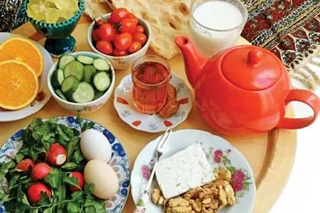 بهترین خوراکی‌ ها برای مصرف با معده خالی
