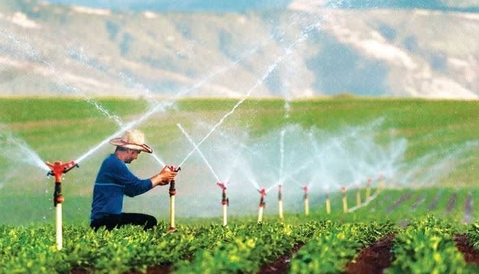 تجهیز ۱۲۰۰ هکتار از اراضی کشاورزی چهارمحال‌وبختیاری به آبیاری نوین
