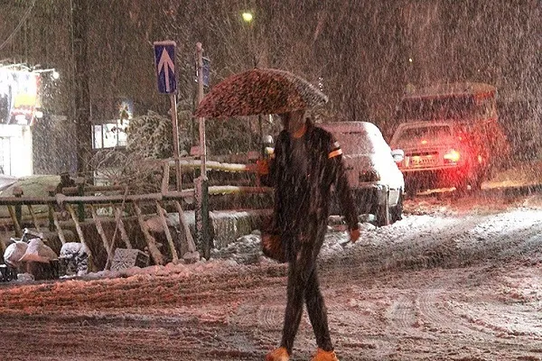 هواشناسی ایران ۹۹/۹/۲۲| ورود سامانه بارشی جدید به کشور/ بارش برف و باران در برخی استان‌ها