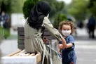 حضور کودکان در اماکن شلوغ ممنوع