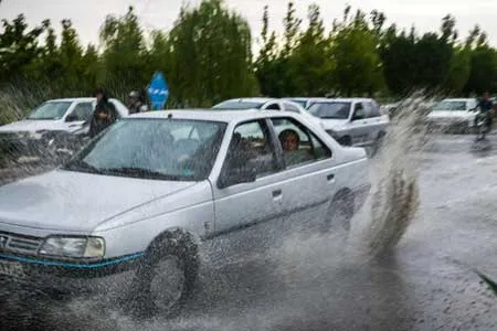 بارش در ۹ استان | افزایش ارتفاع موج در شمال و جنوب کشور