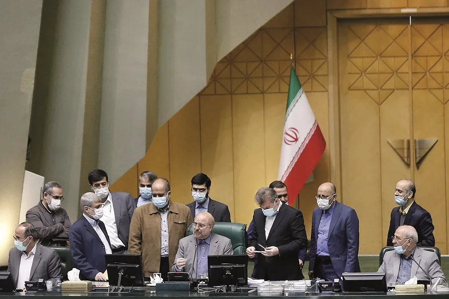 گام مهم‌دولت ‌و‌مجلس برای‌معیشت‌معلمان