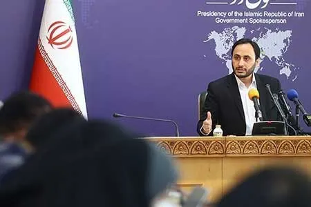 حقوق کارمندان و بازنشستگان با همکاری دولت و مجلس افزایش می‌یابد