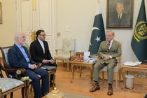 دیدار وزیر کشور ایران با نخست وزیر پاکستان