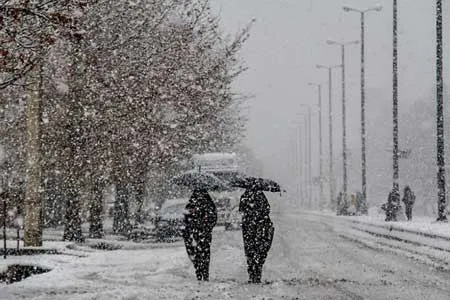 برف و باران در ۱۳ استان ایران / کاهش شدت آلودگی هوا در شهرهای صنعتی