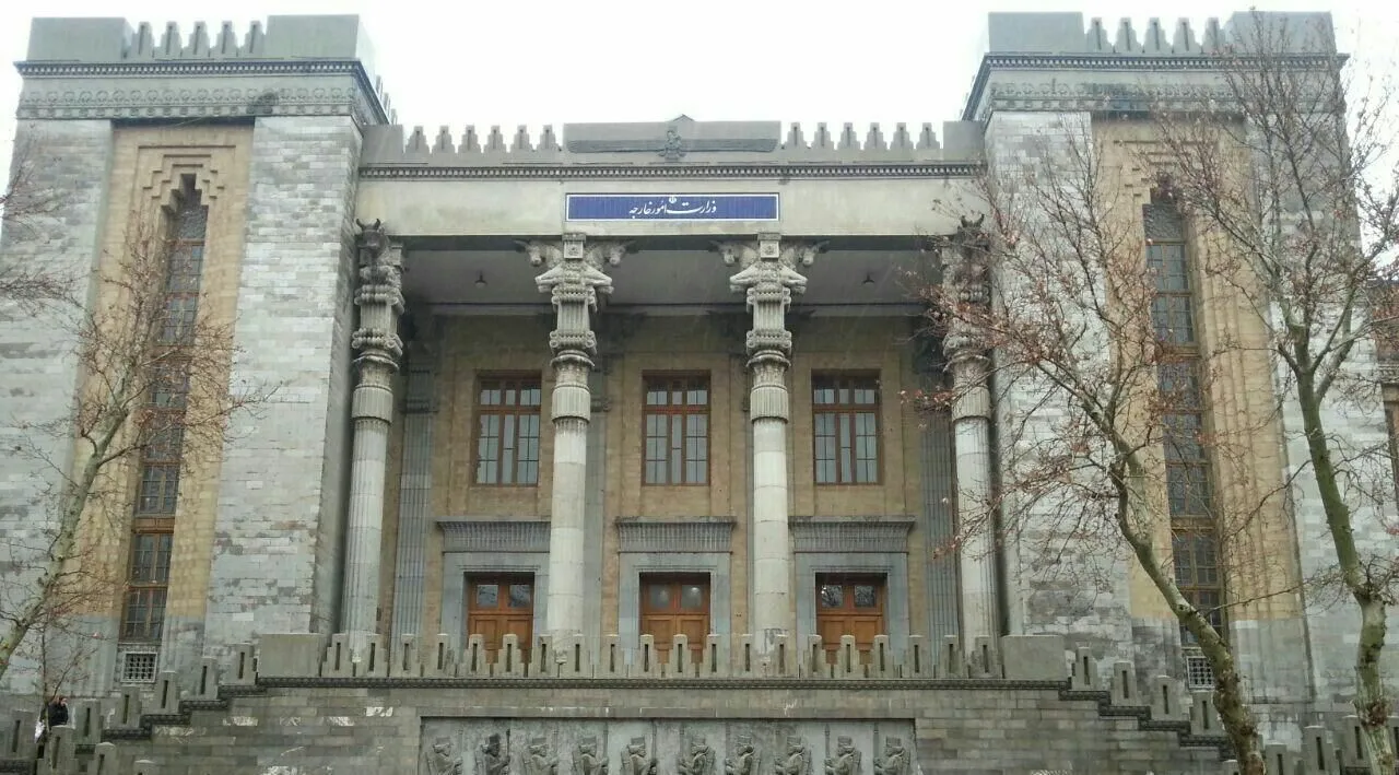 کاردار روسیه به وزارت امور خارجه احضار شد