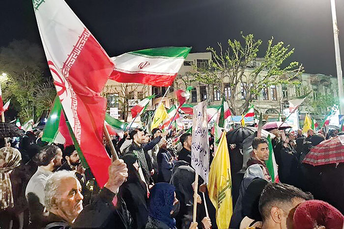 تلویزیون؛ تصویر خیابان