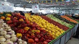 ۳٠٠ تن میوه طرح تنظیم بازار در ایلام توزیع می شود
