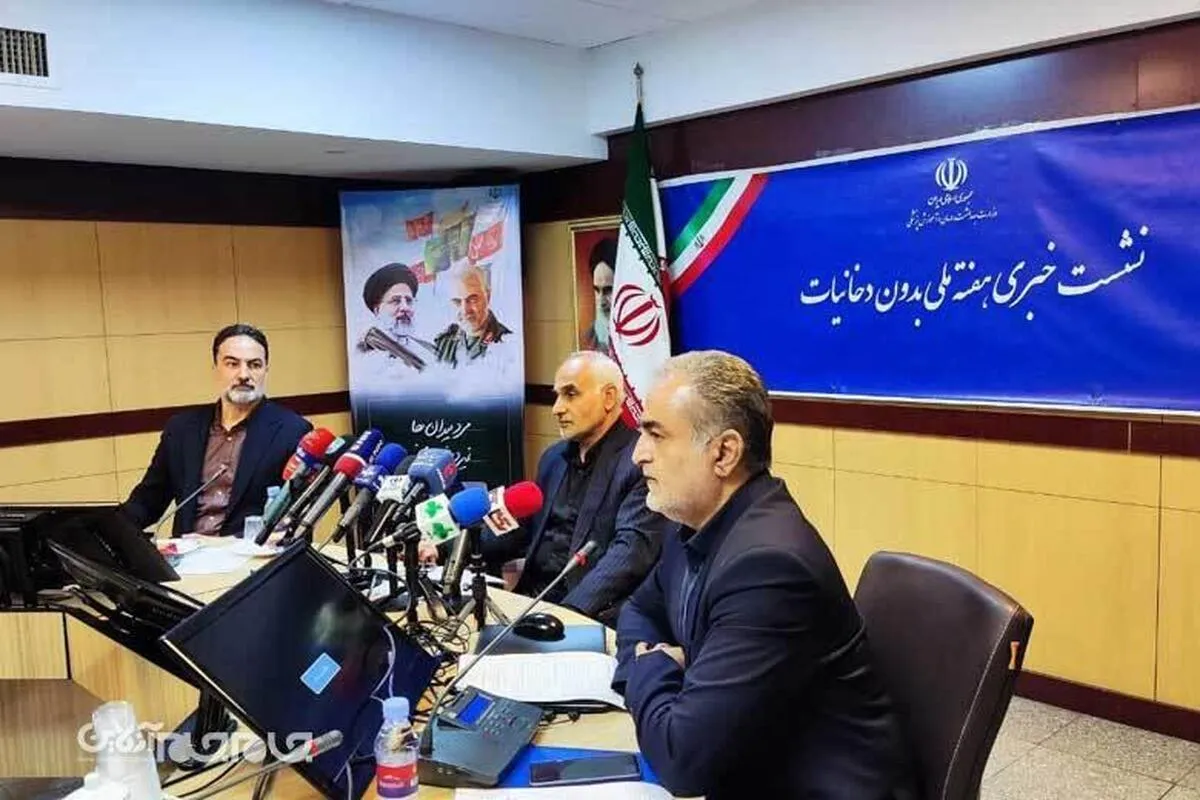 سیگار هر سال  ۵۰ هزار نفر را دود می‌کند