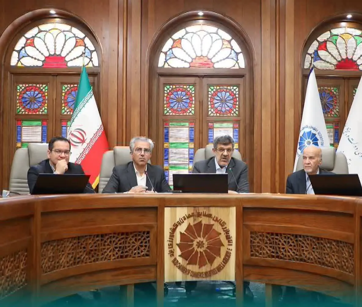 تقویت زیرساخت‌های گردشگری و حمل و نقل ریلی در دستور کار باشد
