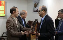 روایت ایستادگی یک برنامه‌ساز روشندل در رادیو ورزش؛ پیشنهاد نامگذاری استودیوهای رادیو به نام شهدا
