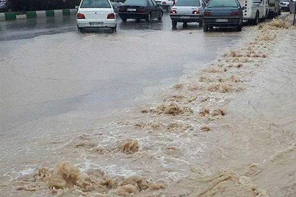 رگبار و احتمال آبگرفتگی معابر در ۵ استان