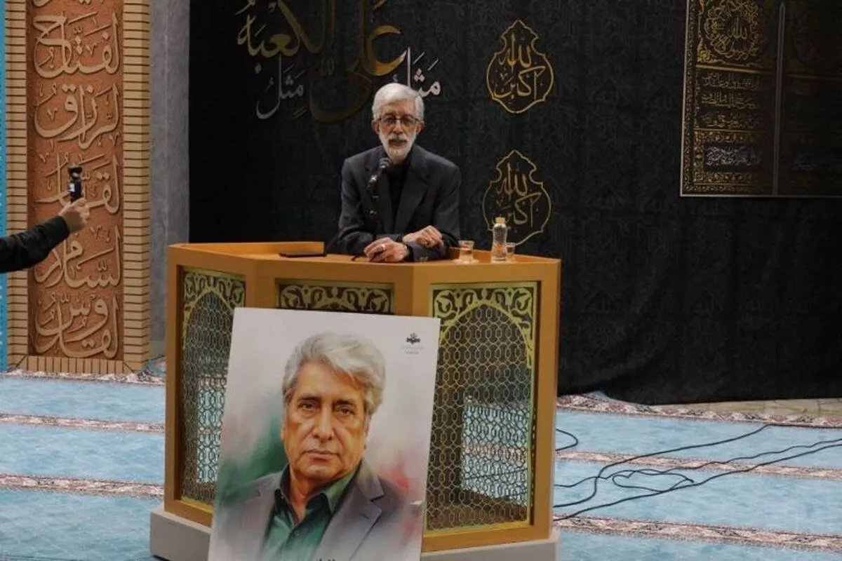 مراسم یادبود بهروز رضوی برگزار شد | وداع اهالی رسانه با صدای ماندگار ایران