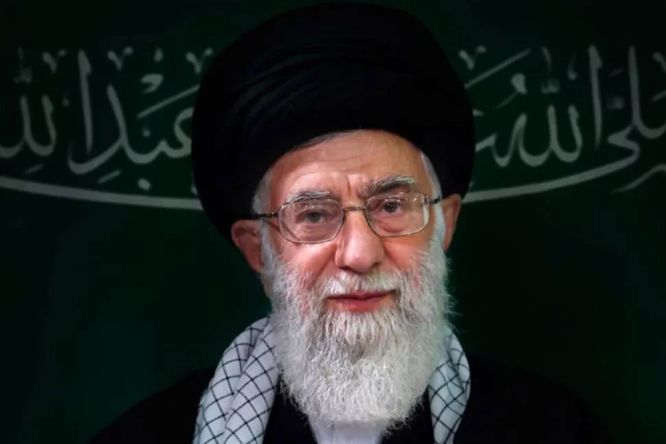 شهید آیت الله خامنه ای