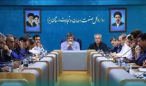 شرکت‌های خودروسازی متخلف در تحویل خودرو حق ثبت نام در یزد را ندارند