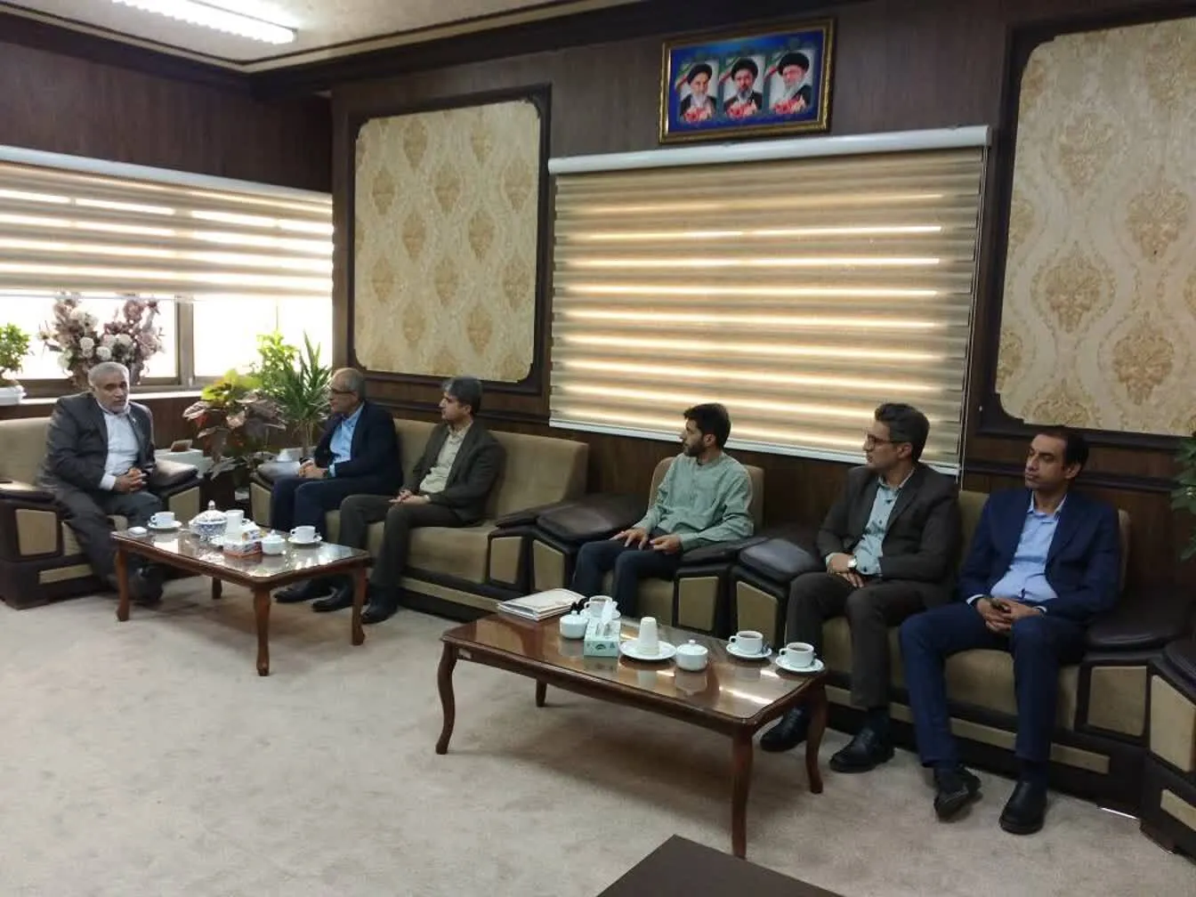 فرمانداری برای تحقق پوشش ۱۰۰ درصدی وارد میدان شد