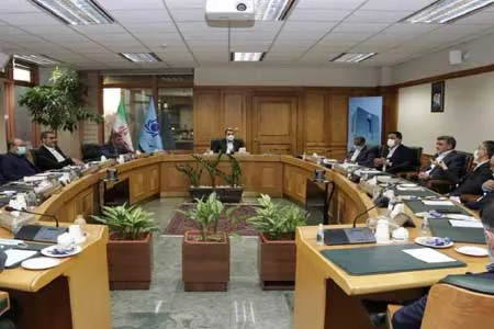 اضافه برداشت بانک‌ ها از بانک مرکزی ممنوع است