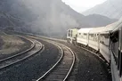 زائران ایرانی با قطار به کربلا می‌رسند