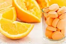 مصرف بیش از حد کدام ویتامین باعث معده درد می شود؟