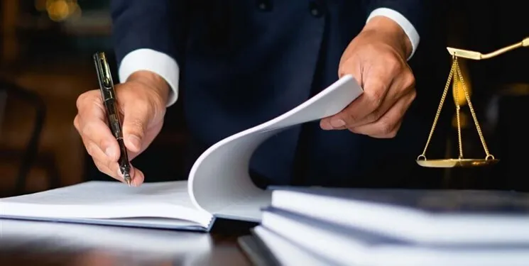 همکاری ۳۵ وکیل نیکوکار در میز خدمت حقوقی کمیته امداد خراسان‌جنوبی