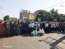 پیکر شهید حسن تولی در میان اندوه و افتخار هموطنانش آرام گرفت