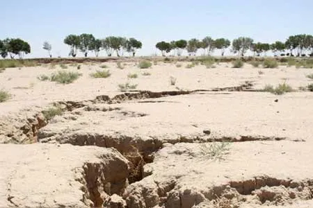 فرسایش سالانه بیش از ۱۶ تن خاک در هکتار در کشور