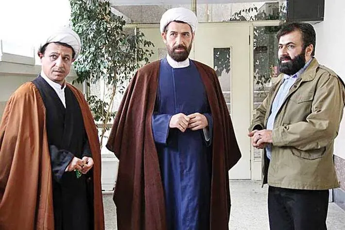 صدای آقای هاشمی برایم چالش داشت