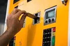 جایگاه‌های بنزین از ابتدای مرداد فقط یک کارت سوخت دارند