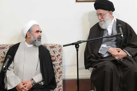 رهبر معظم انقلاب اسلامی درگذشت حجت‌الاسلام حسینیان را تسلیت گفتند