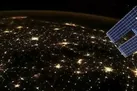 ببینید | رعد و برقی به اندازه شهر
