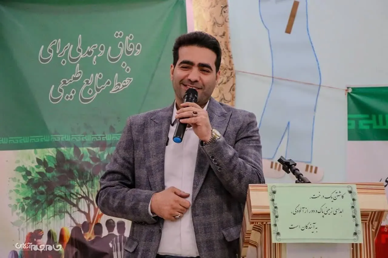 لزوم توجه به خدمات گمنام معلمان در عرصه‌های آموزشی و معیشتی