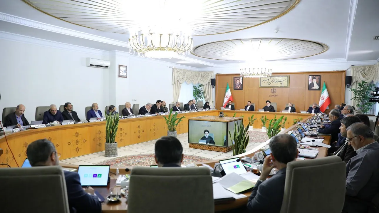 رئیسی: در غرب شاهد تقابل آشکار جریان شرافت در مقابل شرارت هستیم