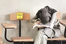 وزارت‌ علوم، صندلی‌‌ فروشی را رسما تکذیب کند