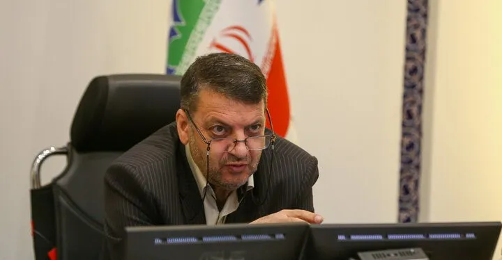 بهره‌برداری از فاز نخست خط ۲ مترو تا پایان سال آینده / لزوم توسعه ناوگان اتوبوسرانی اصفهان