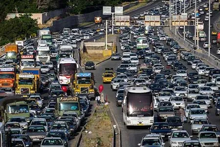 ثبت بیشترین تردد جاده‌ای بین ساعات 19 تا 20 / هفت جاده مسدود است