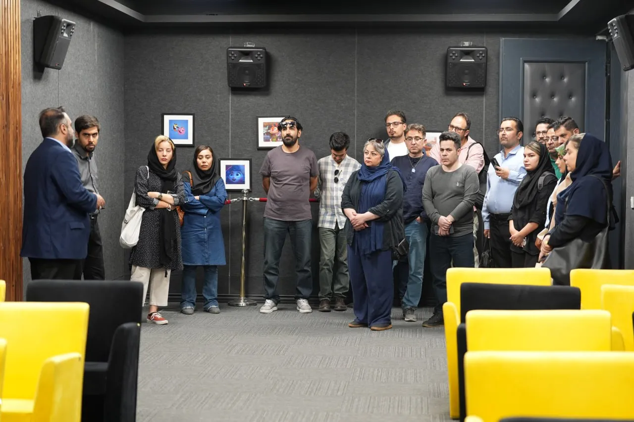 آئین تجلیل از خبرنگاران در مجتمع مهوا آئین تجلیل از خبرنگاران در مجتمع مهوا