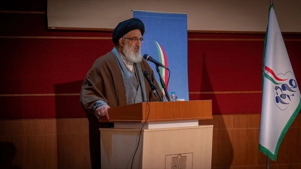 پیشرفت کشور در گرو انقلابی ماندن است