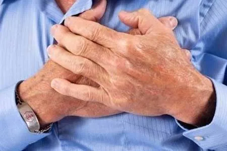 درد قفسه سینه نشانه چیست؟