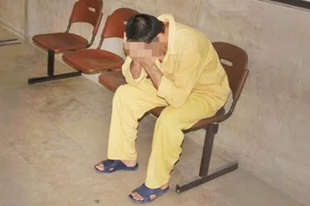 در جلب اعتماد دخترها تخصص دارم