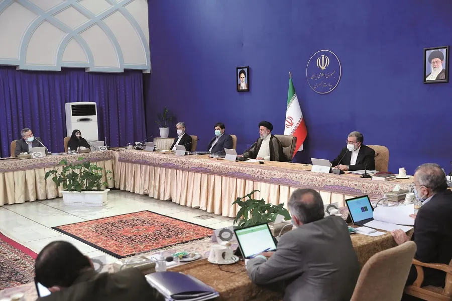 ۱۰ اتفاق مهم اقتصادی در ۱۰۰ روز اول