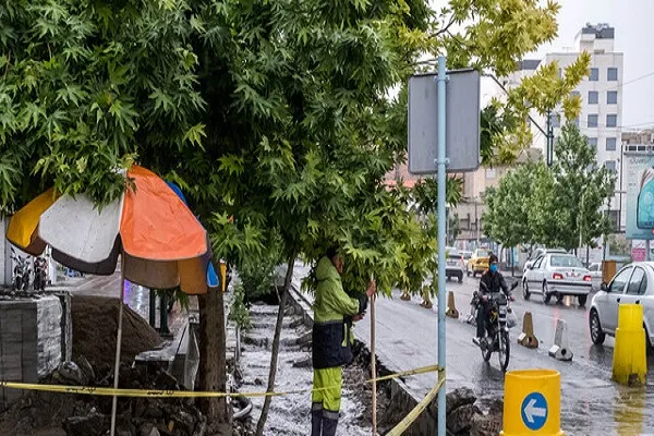 آسمان ۱۴ استان کشور ابری و بارانی