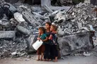 حماسه دختر جهادگر در حمایت از کودکان غزه