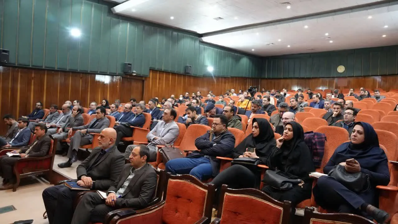 از ورود نیروگاه‌ها تا جهش معاملات برق در بستر بازار شفاف انرژی