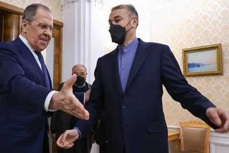توافق هسته ای باید حقوق برابر برای تمامی طرف‌ ها در همکاری در تمامی زمینه‌ها ایجاد کند